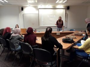 MiniActive women studying Hebrew